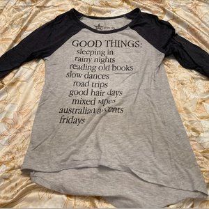 Hybrid Apparel Gray 3/4 Sleeve Girls Small T Shirt with Text